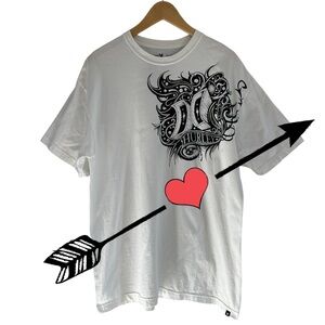 Hurley Mens White Short Sleeve Tee with Black Graphic design X-Large